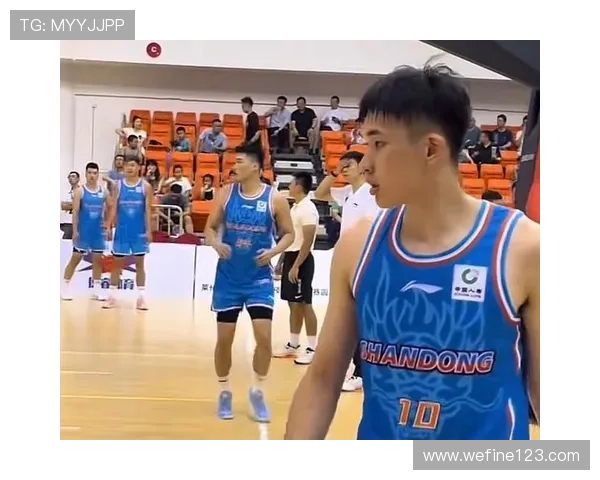 邱彪寄语替补球员认清自我谢智杰防守能力在队中首屈一指